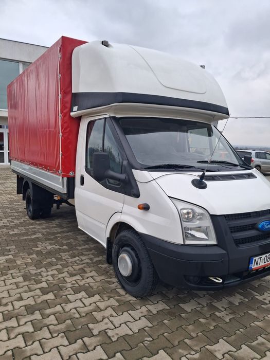 Ford Transit 3.5t cu prelată