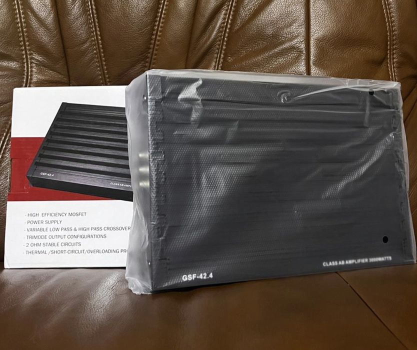 Усилитель автомобильный. Новый.