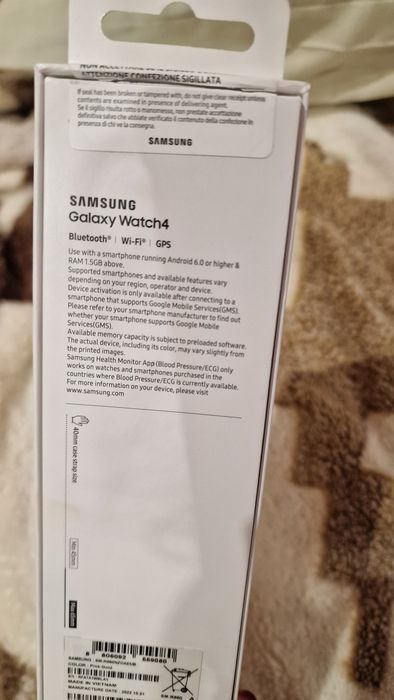 Samsung galaxy watch 4 + каишки