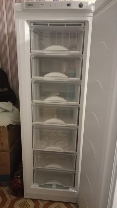 Новая морозильная камера . Продам срочно