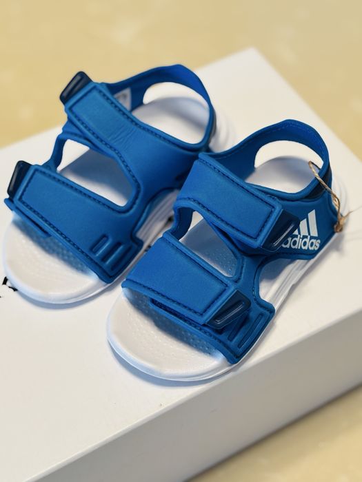 Sandale Adidas prntru copii nr 25 noi