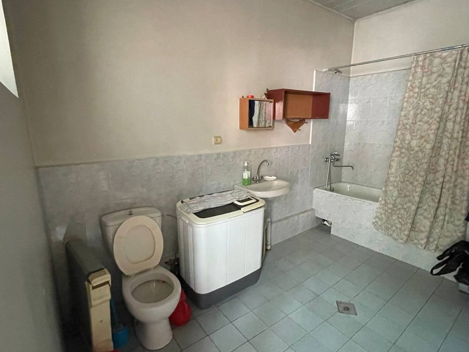 Ижара арендага узок муддатга ховли