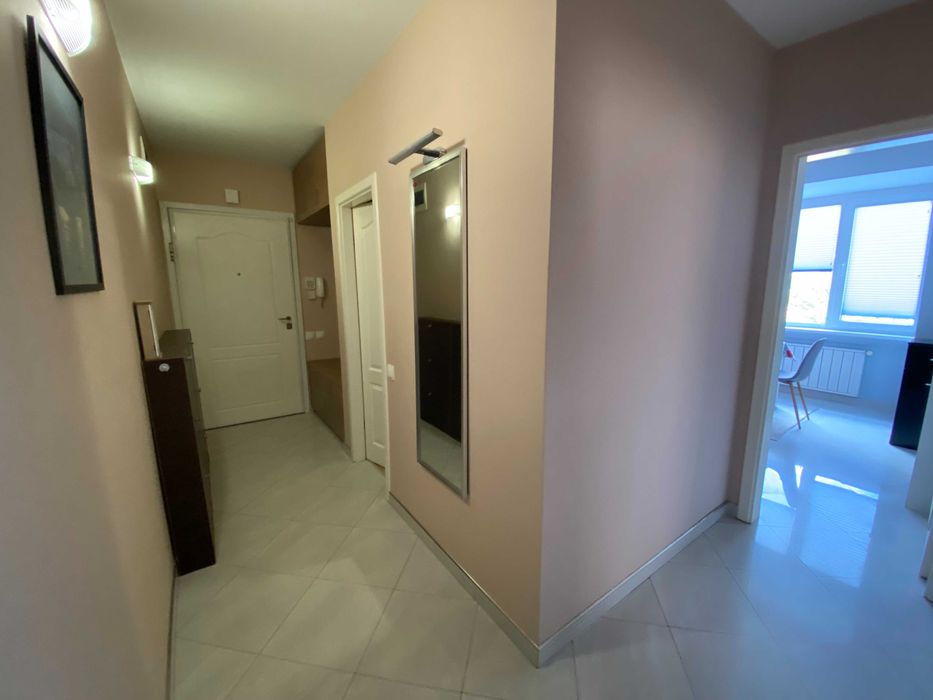 Продава се Двустаен апартамент в София, Изток - 71 кв.м за 4085 €/кв.м - Снимка #10