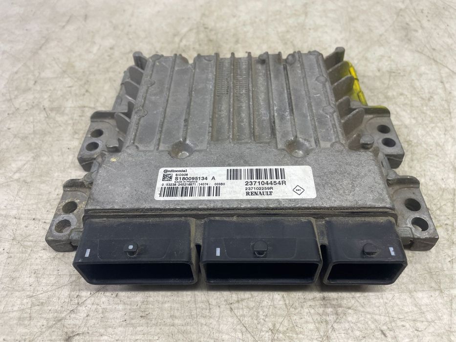 Calculator motor ecu 237104454R S180095134A 1.5 dci Dacia Duster 1 [f