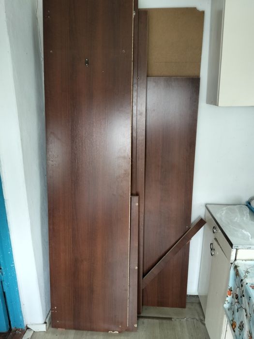 Продам шкаф в хорошем состоянии
