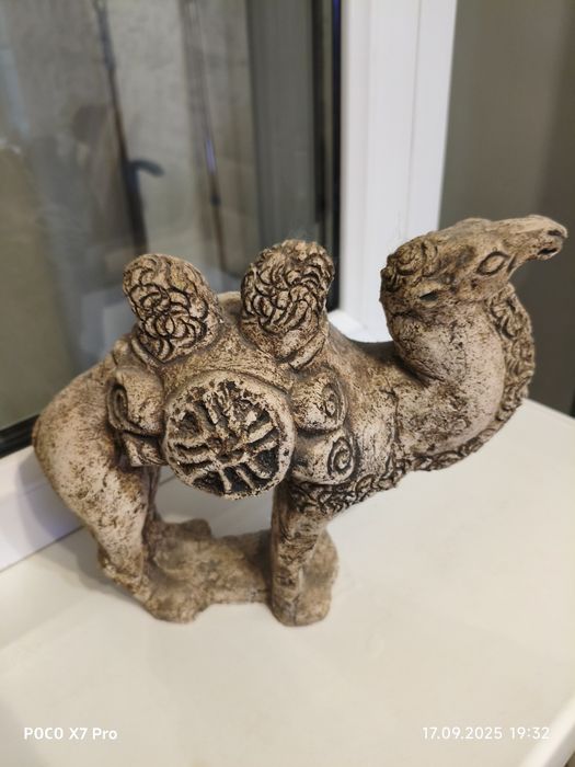 Продам статуэтку