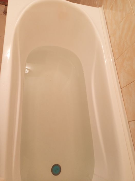 Ванная акрил пластик.