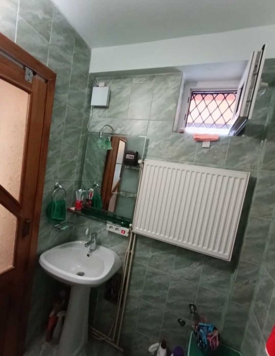 Garsonieră de închiriat