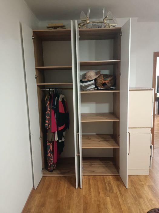 Продам два шкафа по 15 тыс.