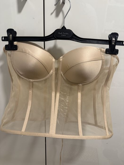 Корсети мерен и бежов 42 размер M