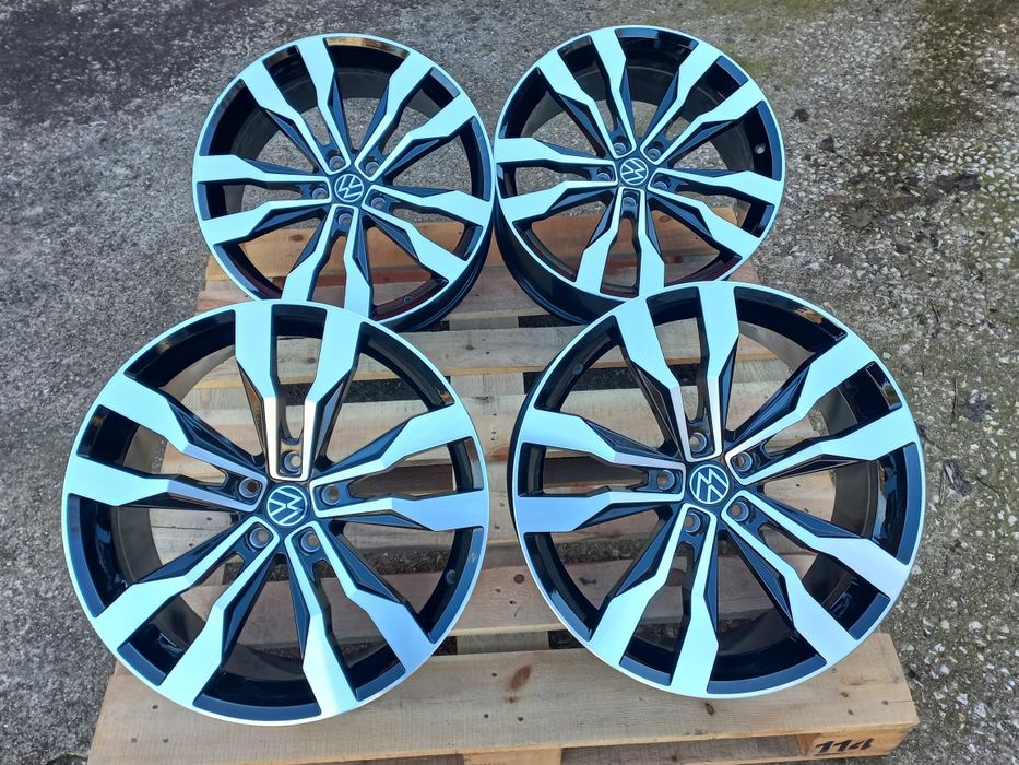 19"Vw Suzuka 8.5ж ет38 Tiguan Touran Passat Jetta T.roc Black Polish Ч