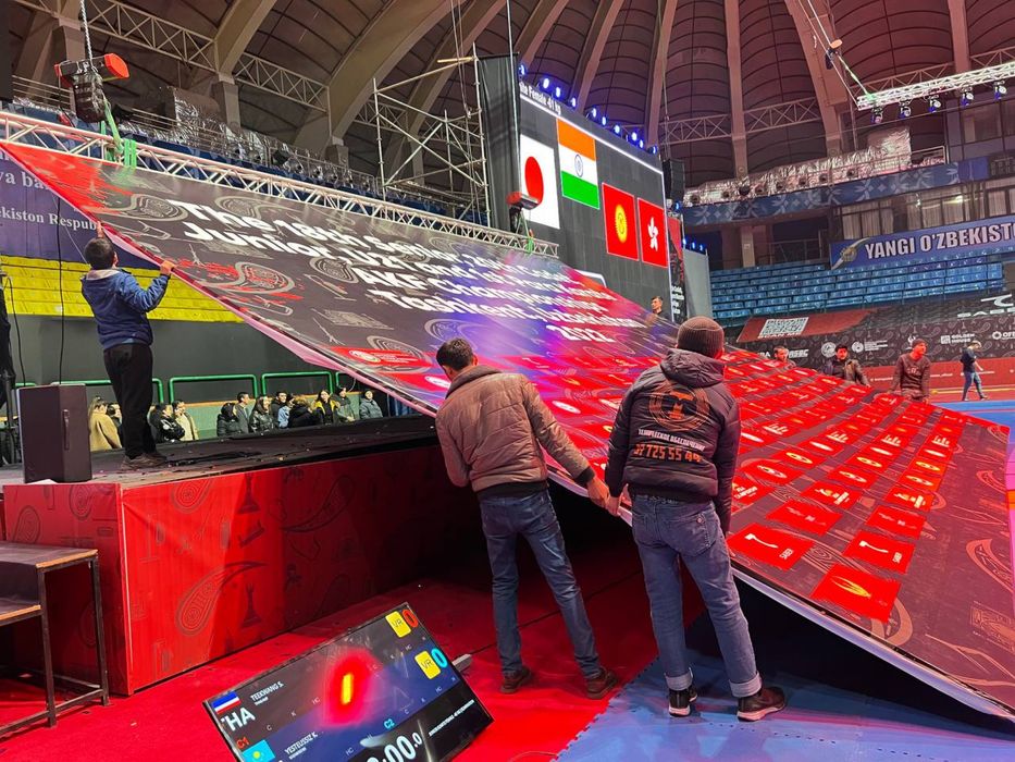 Баннер оракал объемные буквы выставочные стенды проведение мероприятии