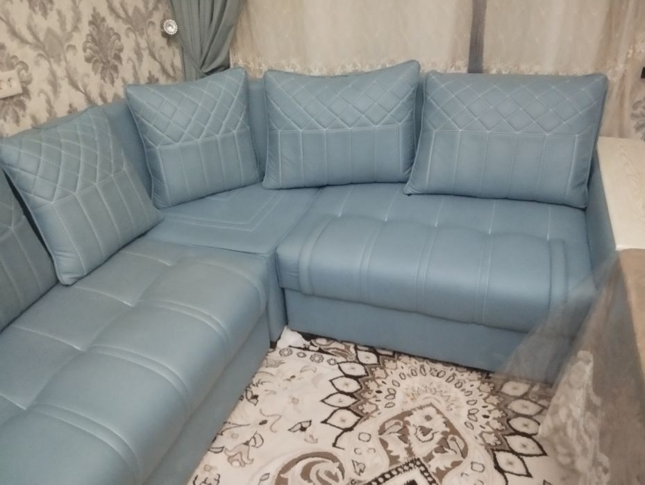 Продаю мяхки мебель