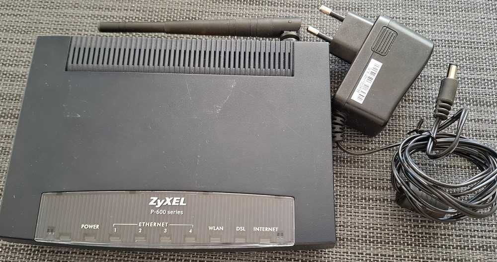 Рутер ZyXEL P-335 / рутер ZyXEL P-660HW-D1 / суич SH-9005PS