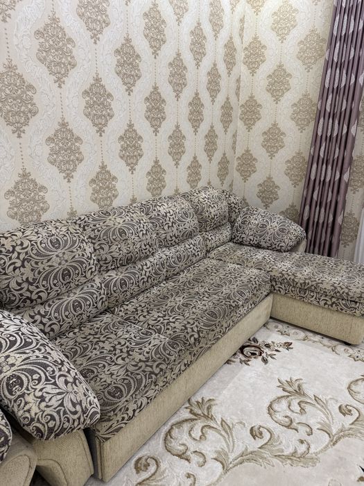 Диван с креслами