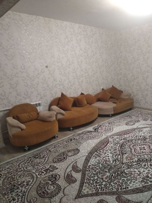 Квартира сотилади