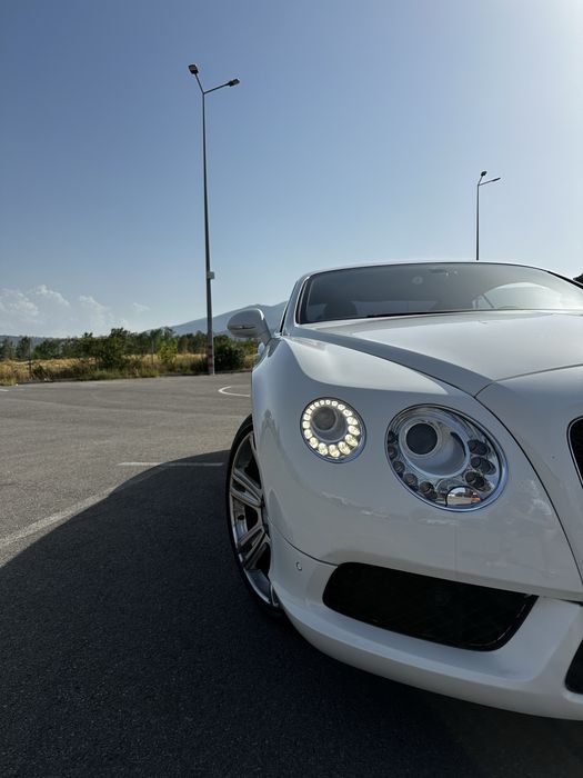 Bentley Continental GT V8