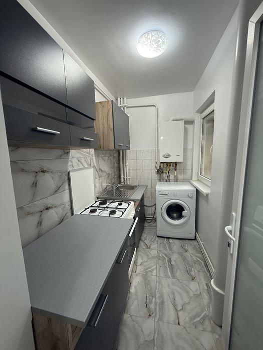 Închiriez ap 1 cameră parter obor