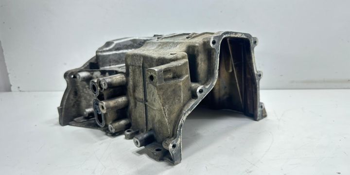 Baie ulei 1.0 i 111112161R Dacia Logan a 2-a generatie (facelift) ser