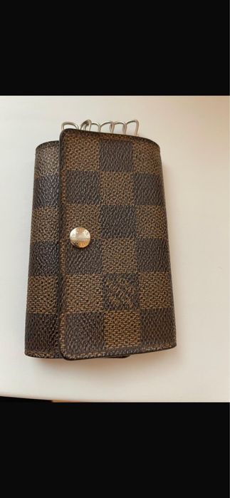 Ключник Louis Vuitton ,оригинал