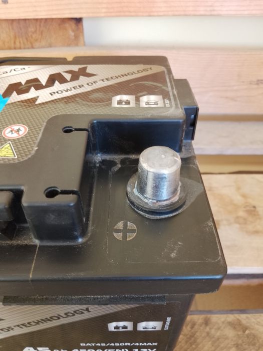 Автомобилен акумулатор 4max