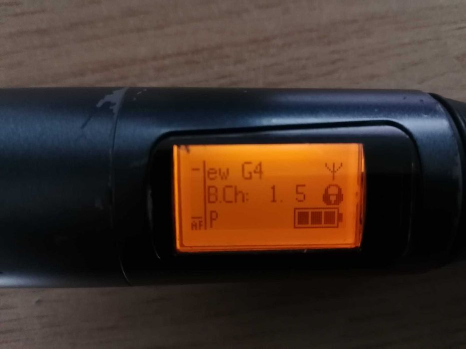 Microfon de mana Sennheiser SKM 100