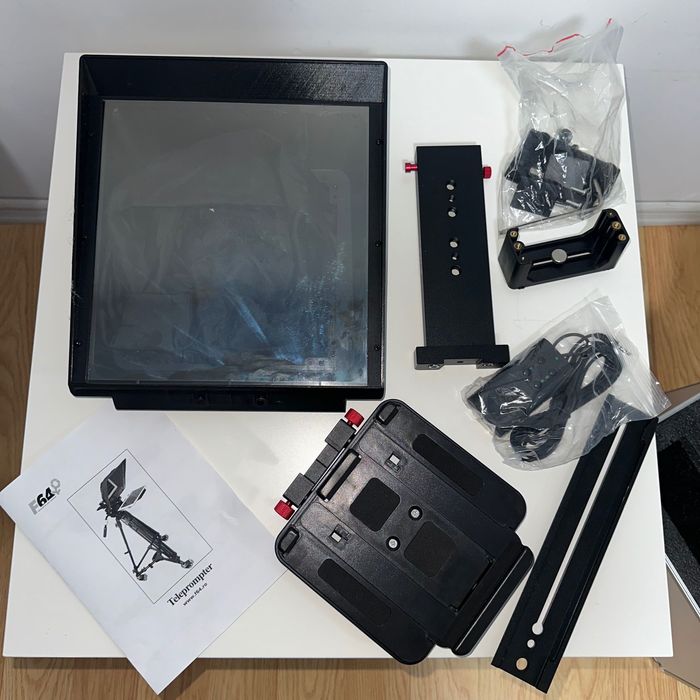 Teleprompter f64 pentru tableta