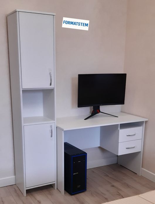 Письменный компьютерный стол и пенал двухдверный для дома