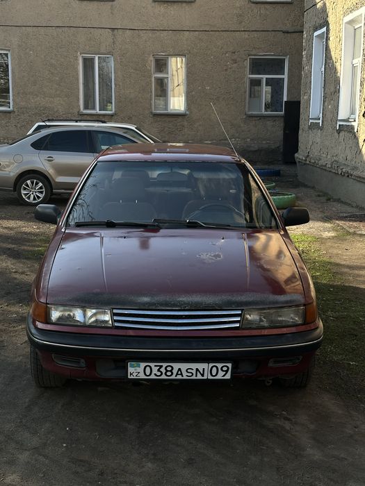 Mitsubishi Lancer 1992г 1.5