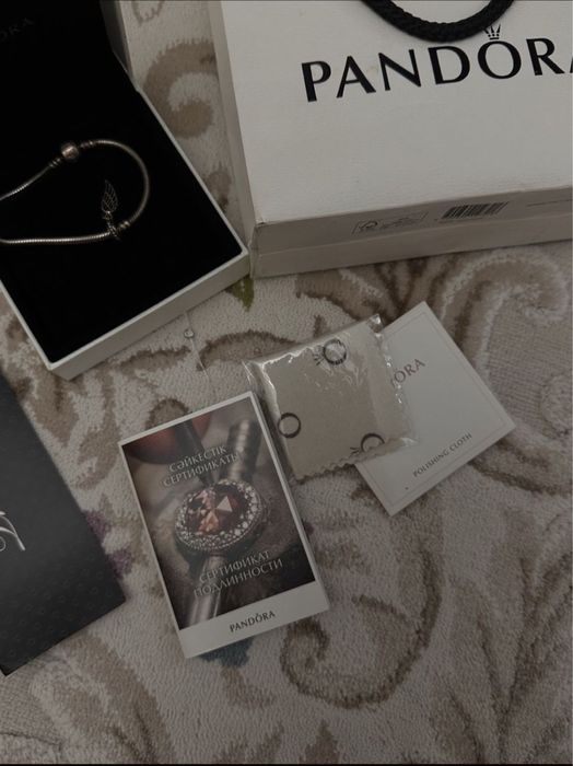 Браслет PANDORA оригинал с шармом
