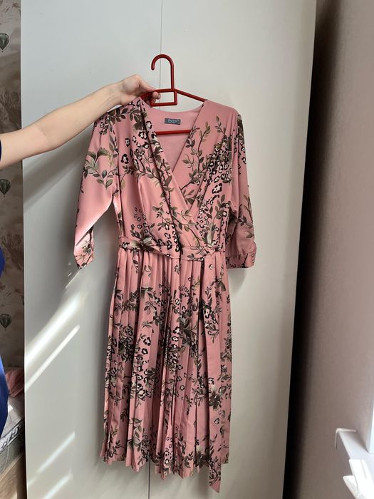 Көйлектер сатылады