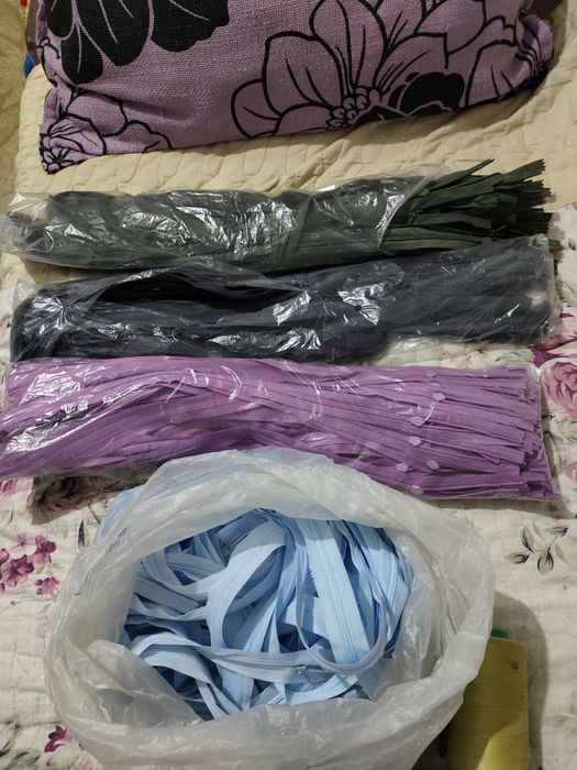 Нитки швейные,промышленные,потайные молнии