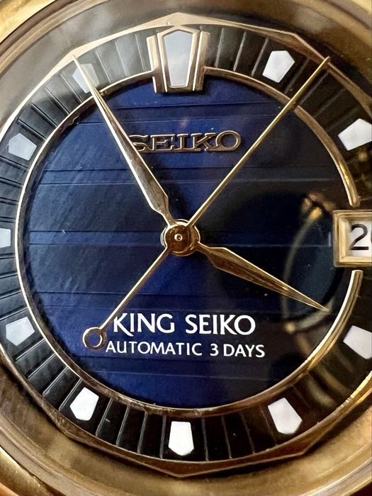 НОВ - SEIKO mod gold blue