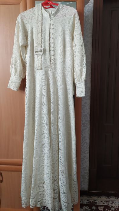 Rangi ayviriy 46-48 ga bemalol  keladi