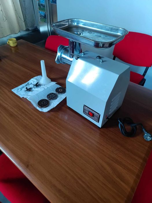 Masina tocat macinat carne profesionala