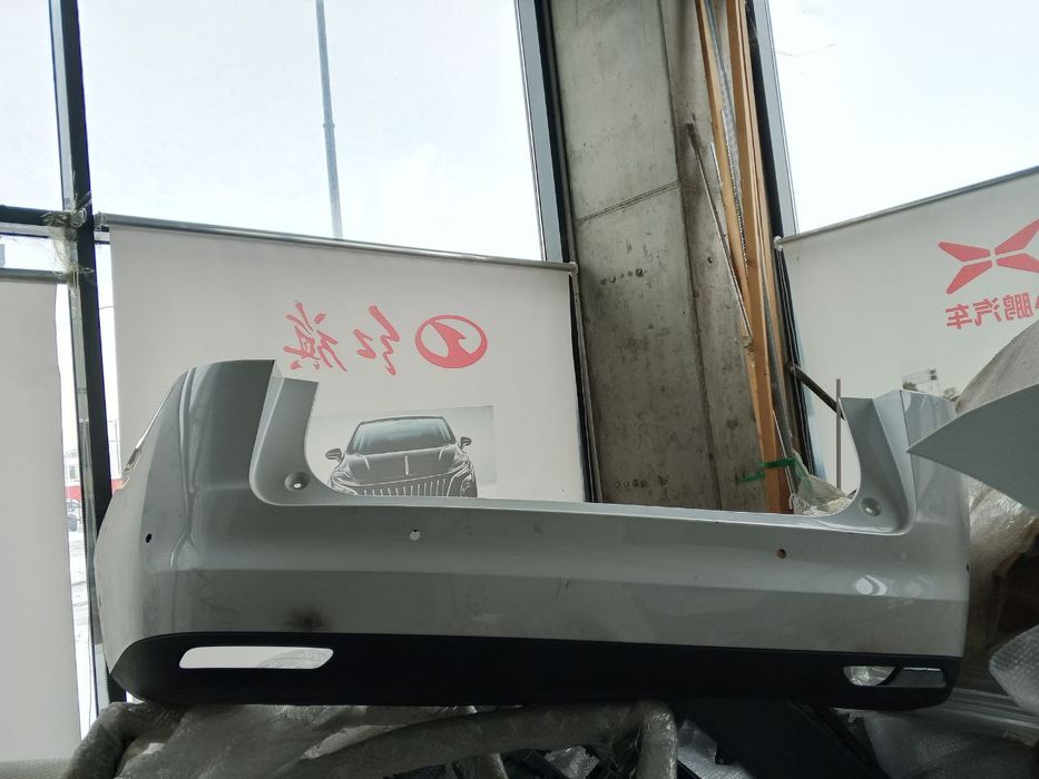 Leapmotor C10/C16 uchun barcha turdagi ehtiyot qismlari