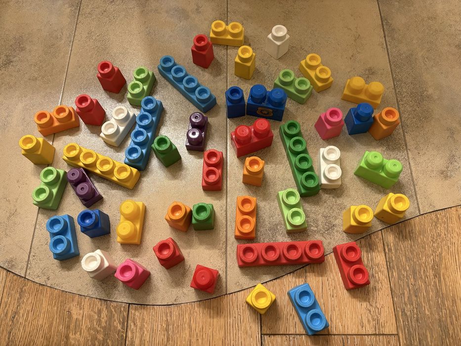 Меки и твърди мега блокс 48 бр.за деца над 1 г.