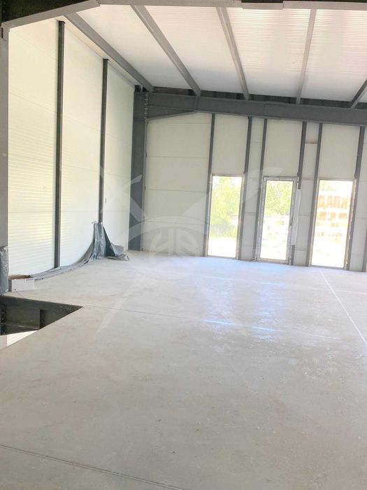 Продава се Промишлена сграда в Пловдив, Индустриална зона - Север - 2000 кв.м за 325 €/кв.м - Снимка #1