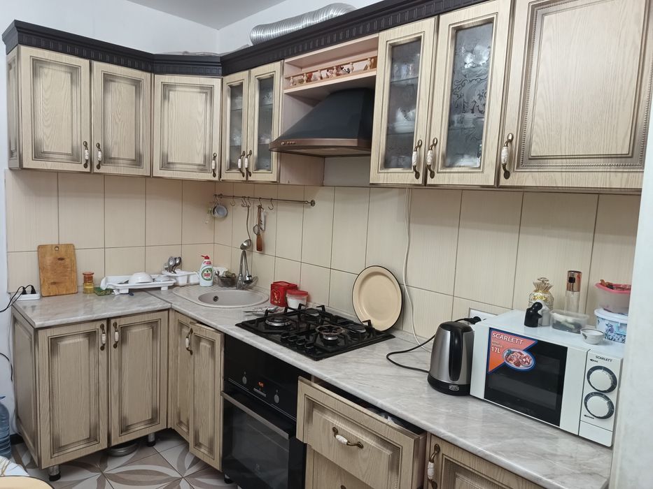 Продам кухонный гарнитур