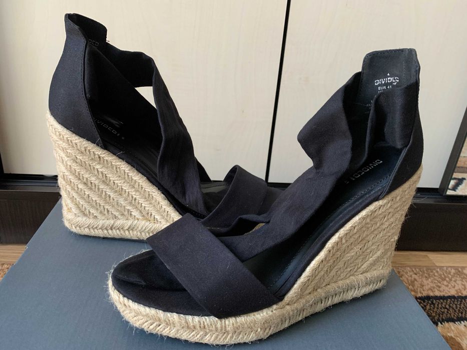 Sandale cu platformă H&M, mărimea 41 - NOI, 60 lei