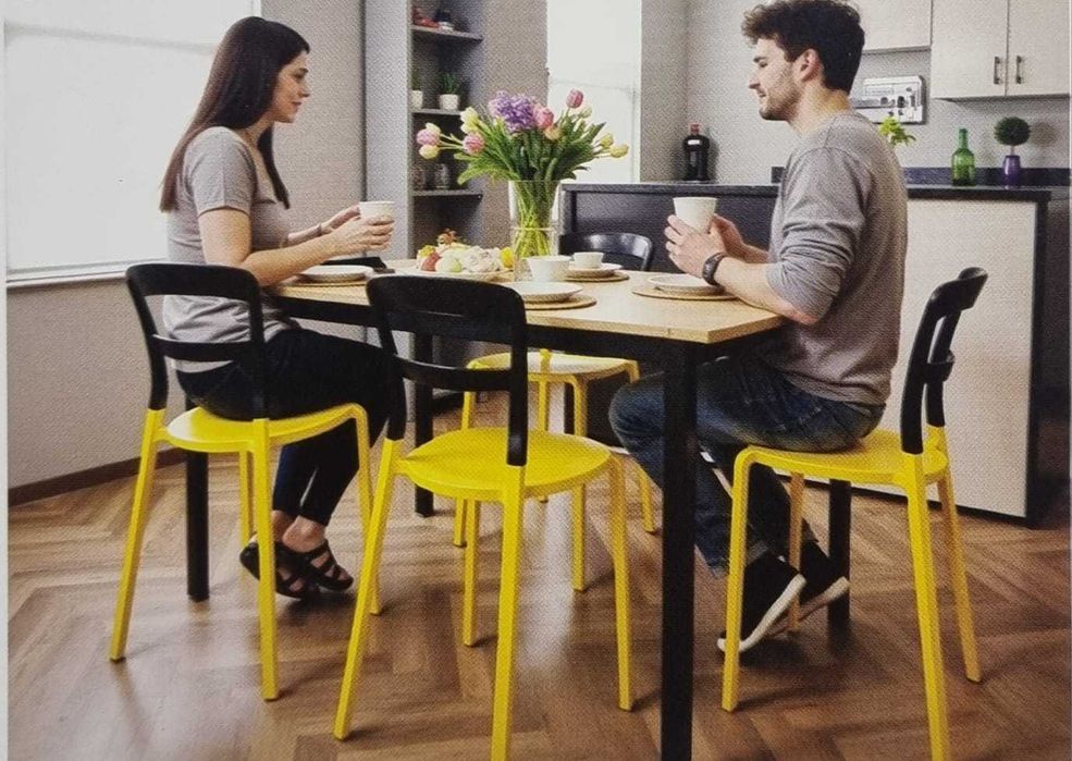 Стул пластиковый "ФЛОРА "