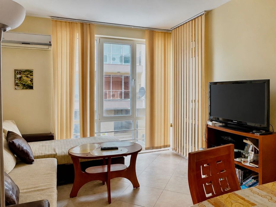 Продава се Двустаен апартамент в Поморие - 61 кв.м за 1804 €/кв.м - Снимка #6