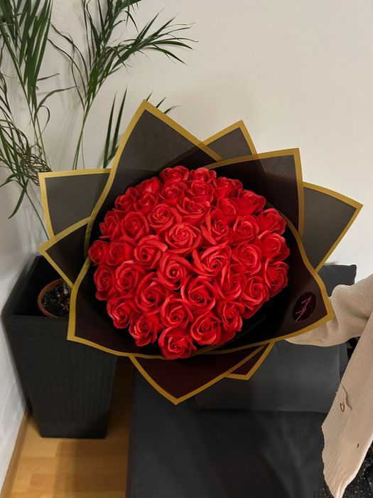 Buchet 101 trandafiri săpun/ sclipici glitter/ valentine s day