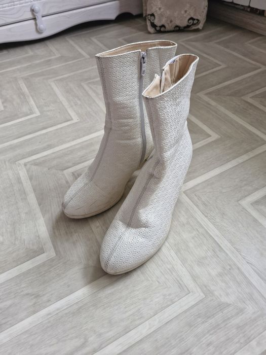 Продаю , находится в 13 мкр