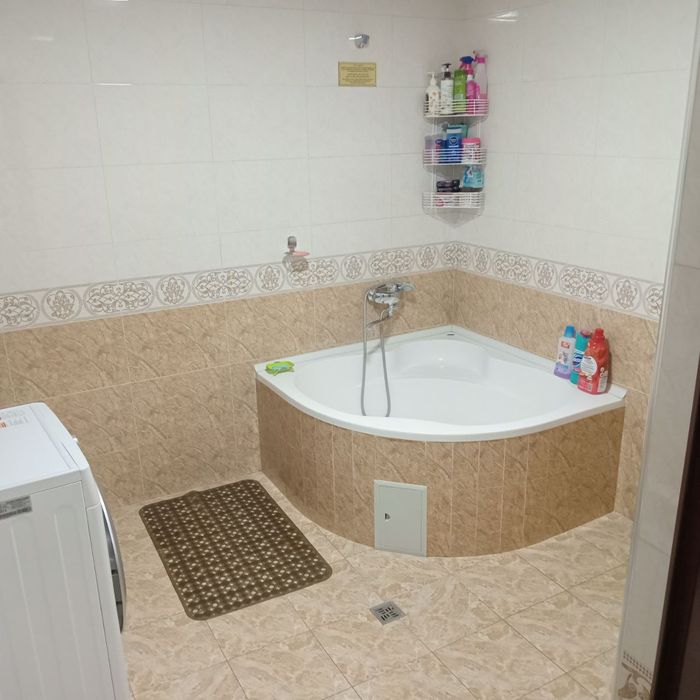 Uy sotiladi 3.7 sotix