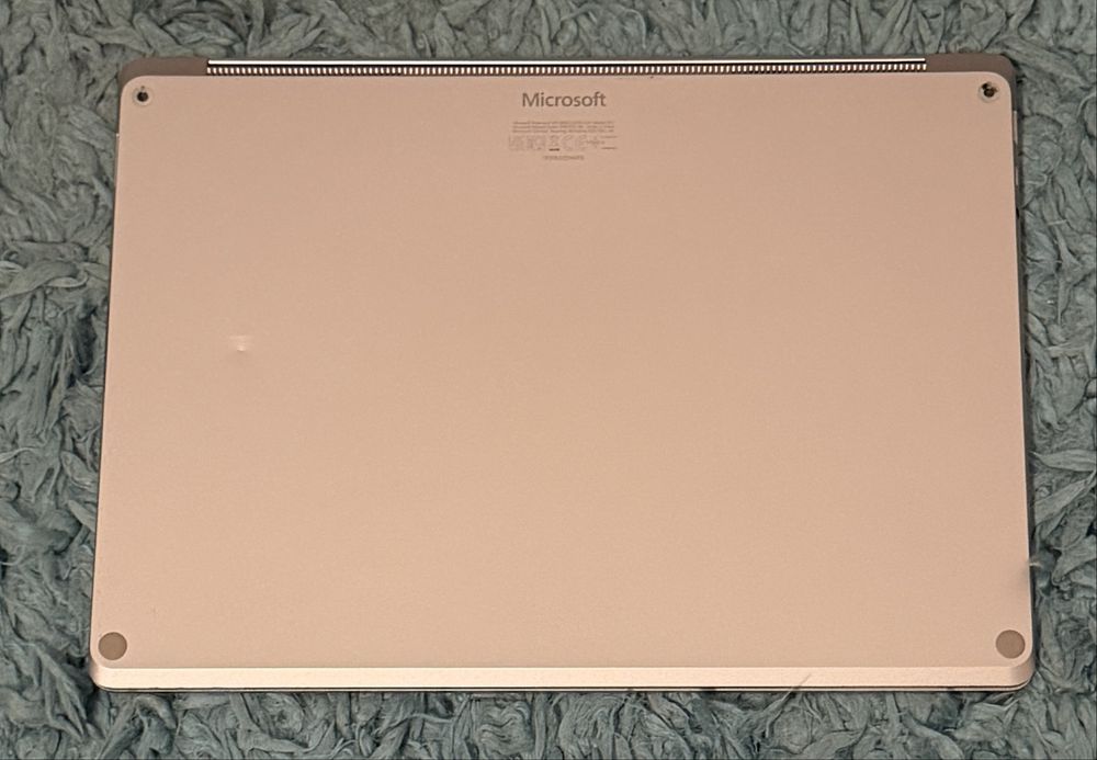 Microsoft Surface Laptop 5 - 13.5” procesor  i5 ram 8GB SSD 512GB