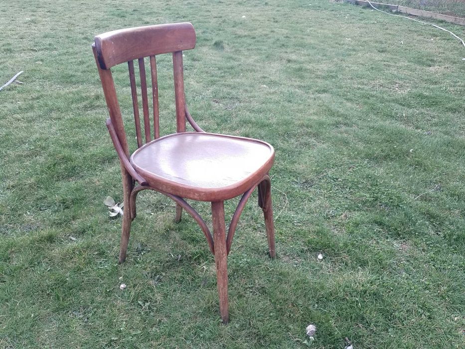 Продавам ретро столове