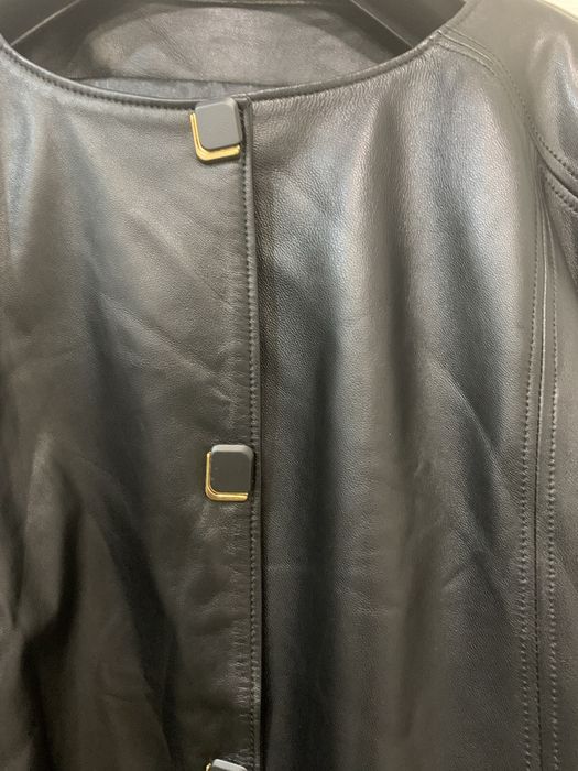 Женская кожаная куртка