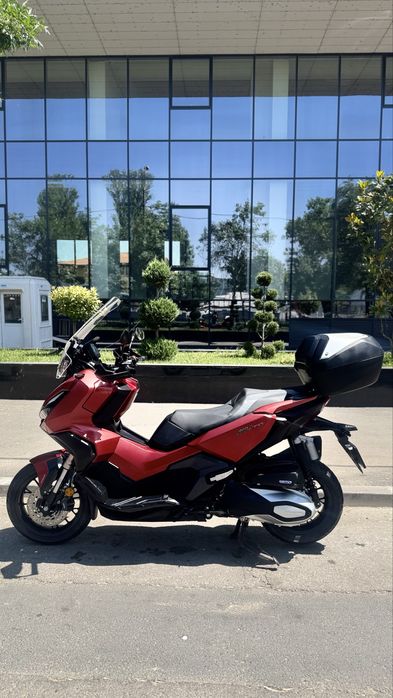 Honda ADV350 cu Smart Topcase inclus I Impecabil