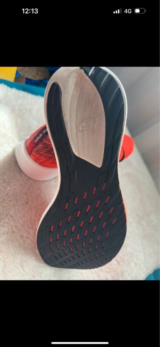 Asics adidasi de alergare - 42,5